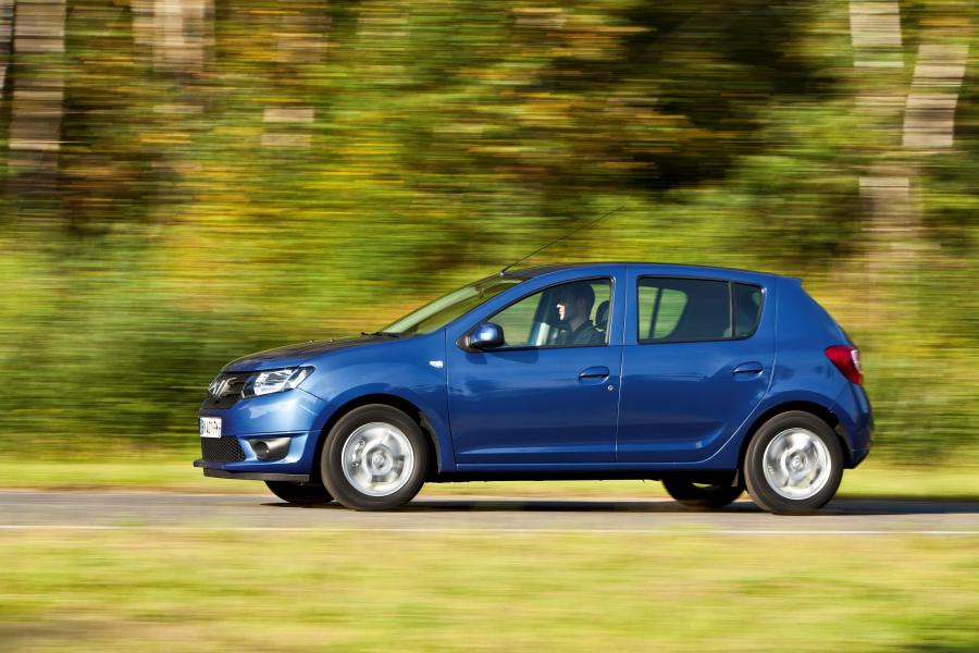  Dacia Sandero 2012 года  (фото 15 из 19)